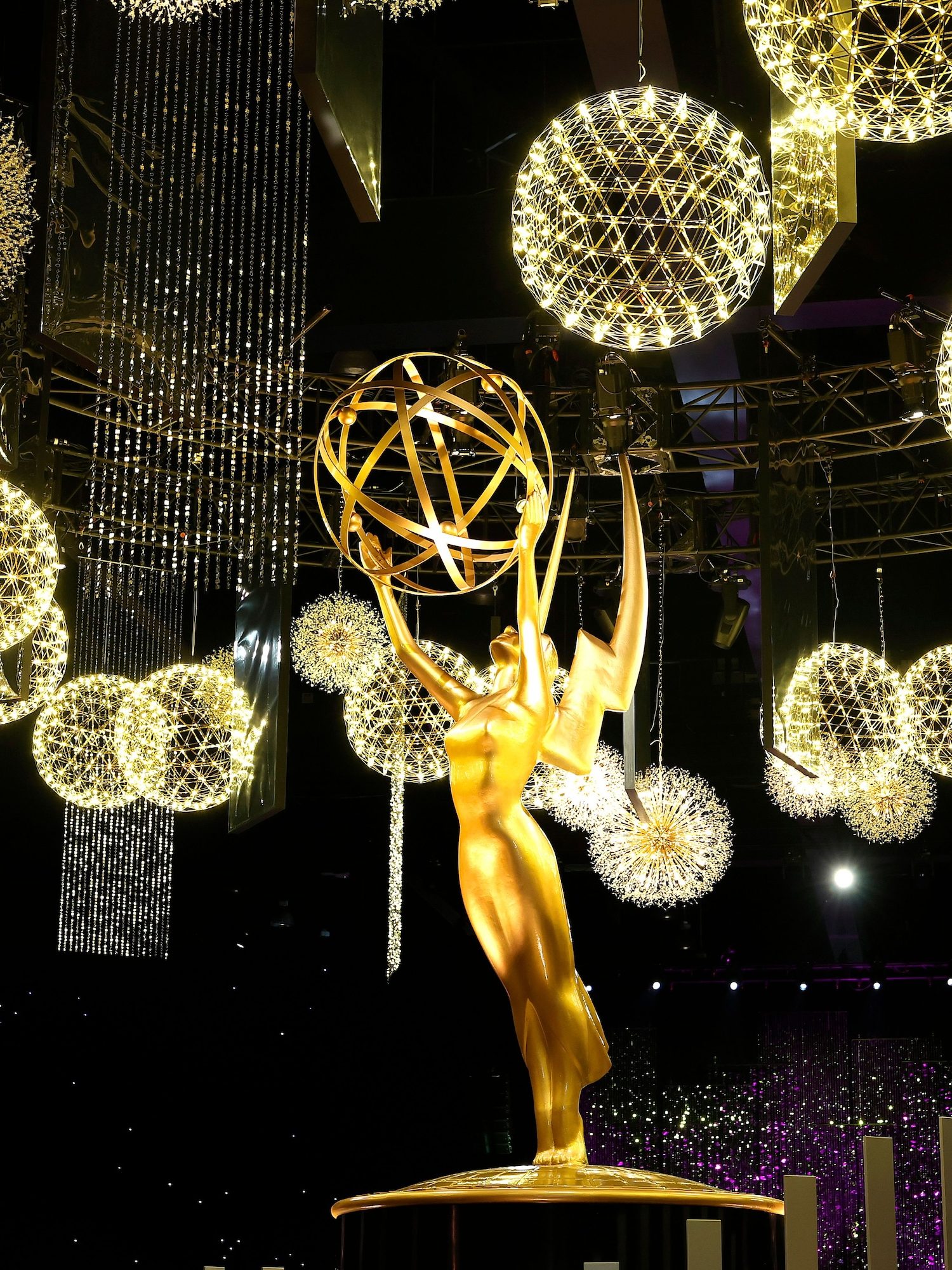 Creative Arts Emmys Vs. Primetime Emmys: What's The Difference ?