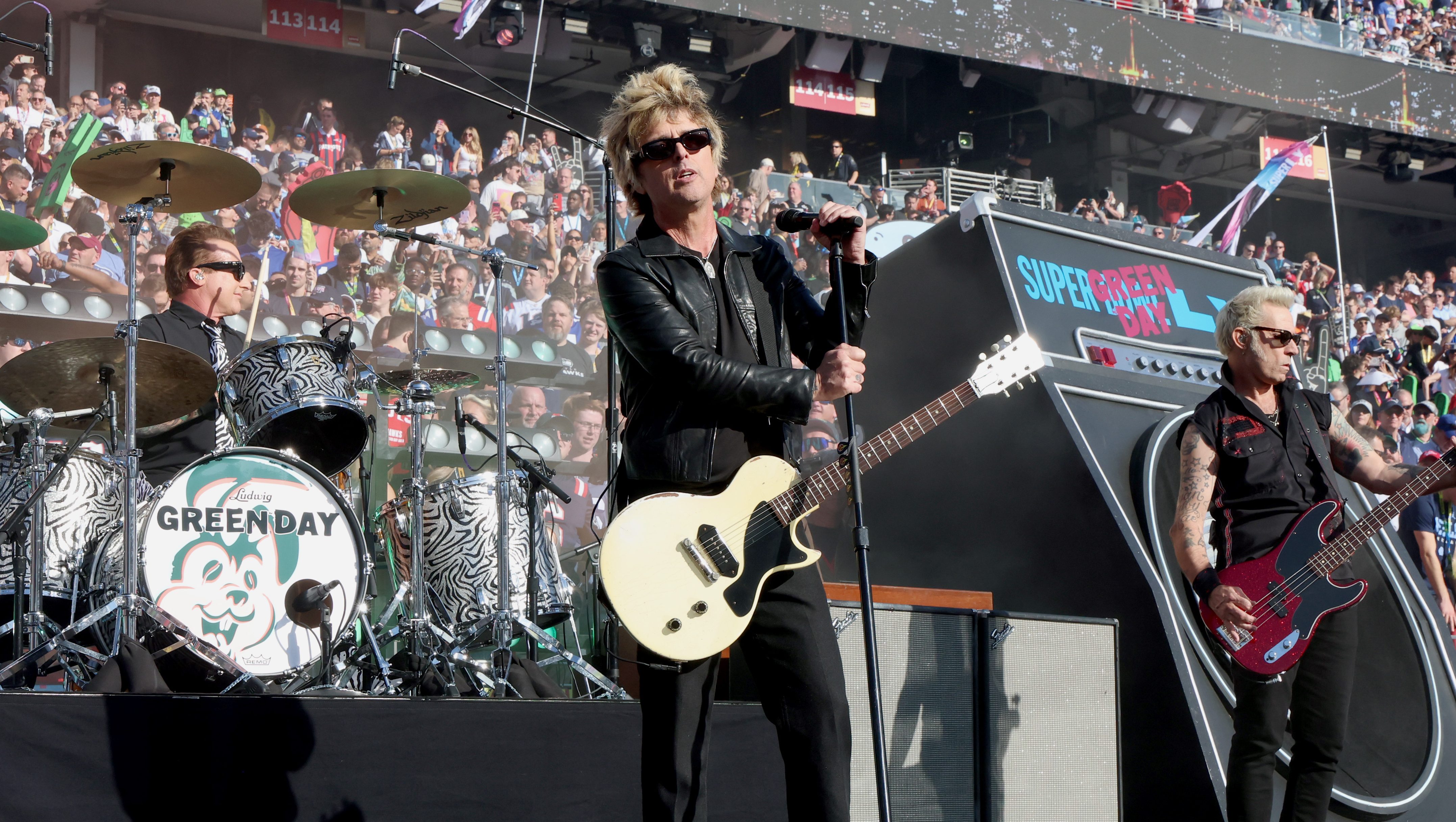 Green Day Then & Now: Photos of the Band’s Transformation Through the Years Green Day Then & Now: Photos of the Band’s Transformation Through the Years