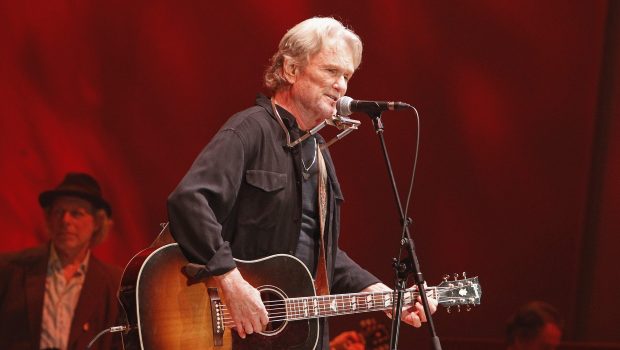 WASHINGTON, DC - JANUARY 10: Kris Kristofferson performs on stage during The Life & Songs of Emmylou Harris: An All Star Concert Celebration at DAR Constitution Hall on January 10, 2015 in Washington, DC. (Photo by Paul Morigi/Getty Images for Blackbird Productions)