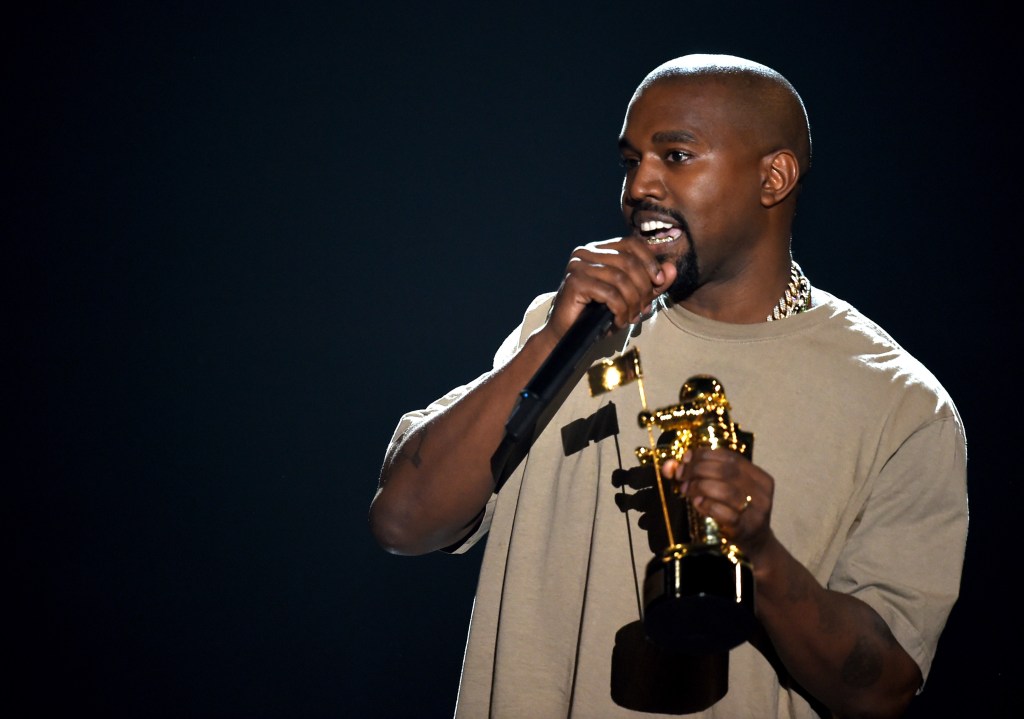  Recording artist Kanye West accepts the Video Vanguard Award onstage during the 2015 MTV Video Music Awards at Microsoft Theater on August 30, 2015 in Los Angeles, California. (Photo by Kevin Winter/MTV1415/Getty Images For MTV)