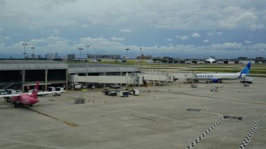 Planes are parked at Tampa International Airport before the airport is due to close at 17h00EDT (21h00GMT) ahead of Hurricane Ian on September 27, 2022 in Tampa, Florida. - The US National Hurricane Center (NHC) said Ian made landfall just southwest of the town of La Coloma, Cuba, at about 4:30 am local time (0830 GMT). The hurricane was packing maximum sustained winds of 125 miles (205 kilometers) per hour, the NHC said, making it a Category 3 storm on the Saffir-Simpson scale. (Photo by Bryan R. Smith / AFP) (Photo by BRYAN R. SMITH/AFP via Getty Images)