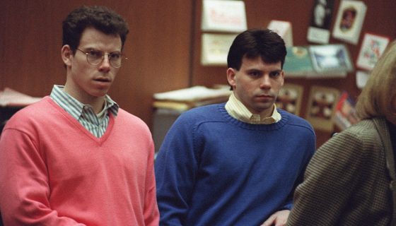 Erik Menendez (L) and his brother Lyle (R) listen during a pre-trial hearing, on December 29, 1992 in Los Angeles after the two pleaded innocent in the August 1989 shotgun deaths of their wealthy parents, Jose and Mary Louise Menendez of Beverly Hills, Calif. It took 40 months for the Superior Court arraignment after prosecutors and defense attorneys battled over the admissibility of taped confessions the brothers allegedly made to their psychotherapist. AFP PHOTO VINCE BUCCI (Photo by VINCE BUCCI / AFP) (Photo by VINCE BUCCI/AFP via Getty Images)