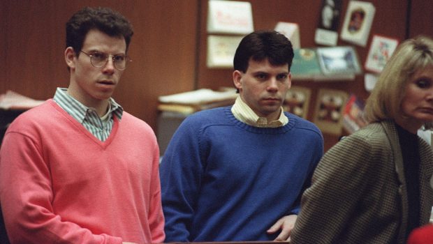 Erik Menendez (L) and his brother Lyle (R) listen during a pre-trial hearing, on December 29, 1992 in Los Angeles after the two pleaded innocent in the August 1989 shotgun deaths of their wealthy parents, Jose and Mary Louise Menendez of Beverly Hills, Calif. It took 40 months for the Superior Court arraignment after prosecutors and defense attorneys battled over the admissibility of taped confessions the brothers allegedly made to their psychotherapist. AFP PHOTO VINCE BUCCI (Photo by VINCE BUCCI / AFP) (Photo by VINCE BUCCI/AFP via Getty Images)