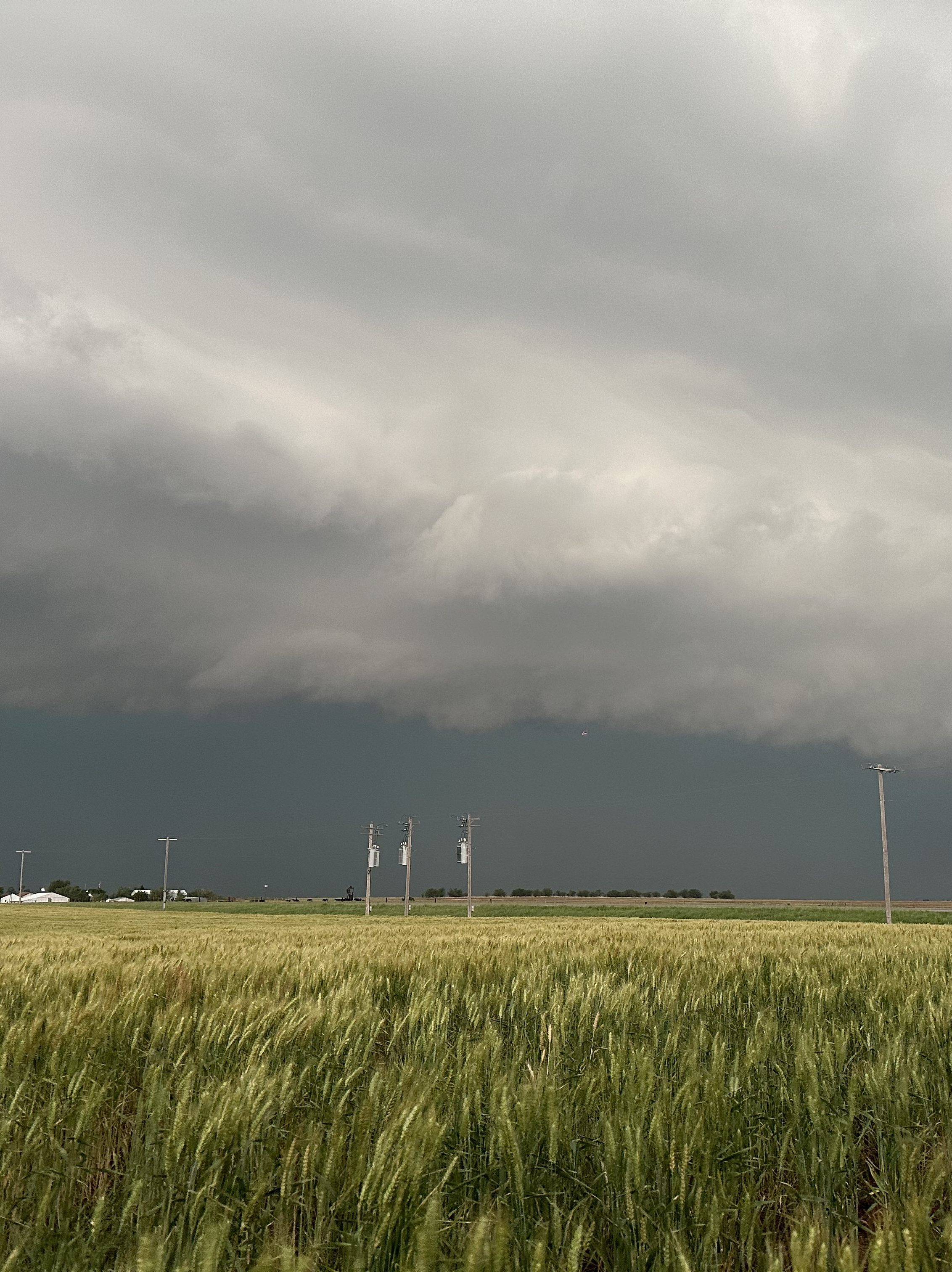 HENNESSEY, OKLAHOMA - MAY 07: A view of mesocyclone and green glow from very large hail as a tornadic high precipitation supercell arrives in Hennessey, Oklahoma, United States on May 07, 2024. (Photo by Matt Phelps, Tempest Tours/Anadolu via Getty Images)