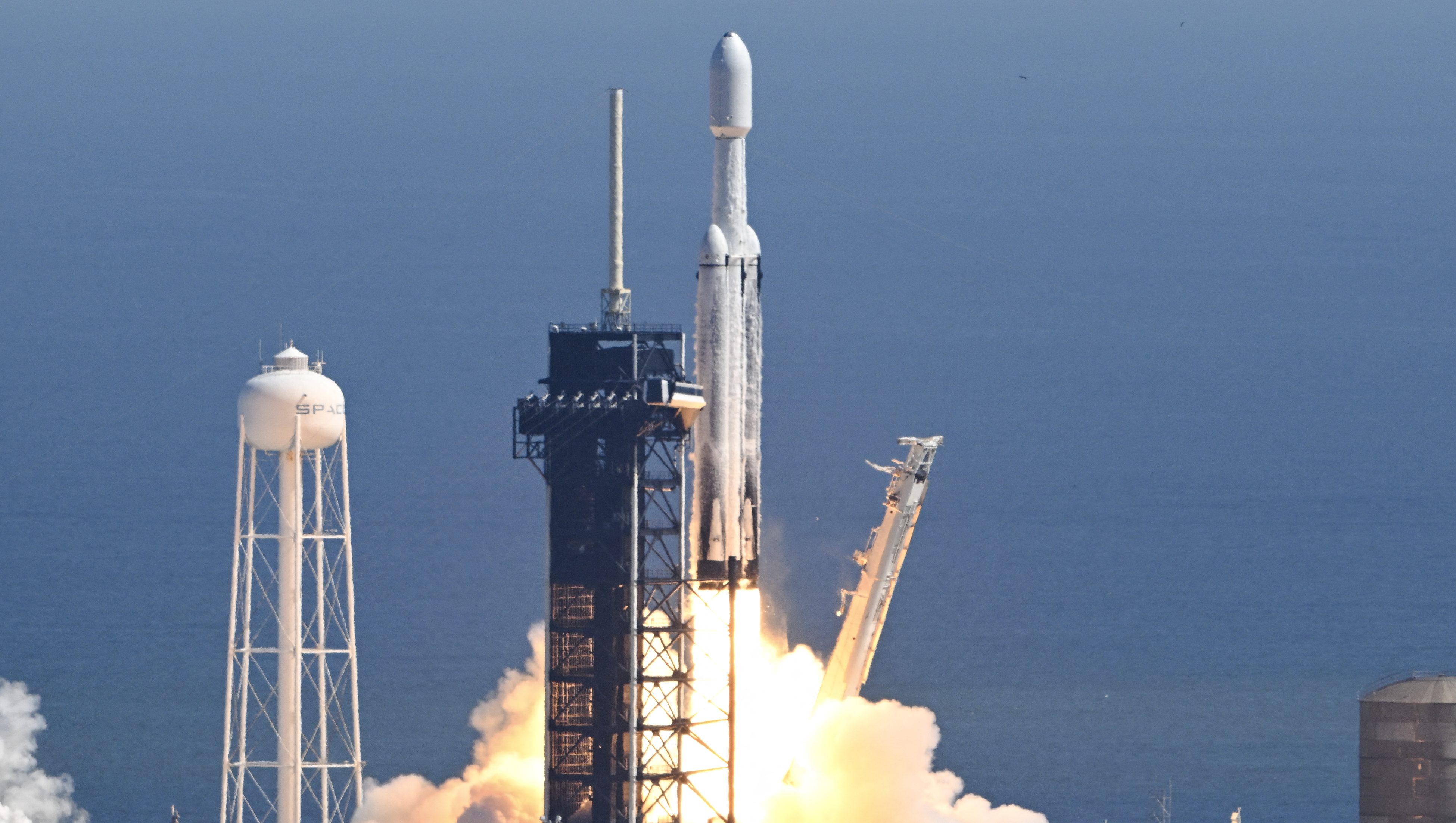 All About the Europa Clipper Mission – Hollywood Life All About the Europa Clipper Mission – Hollywood Life