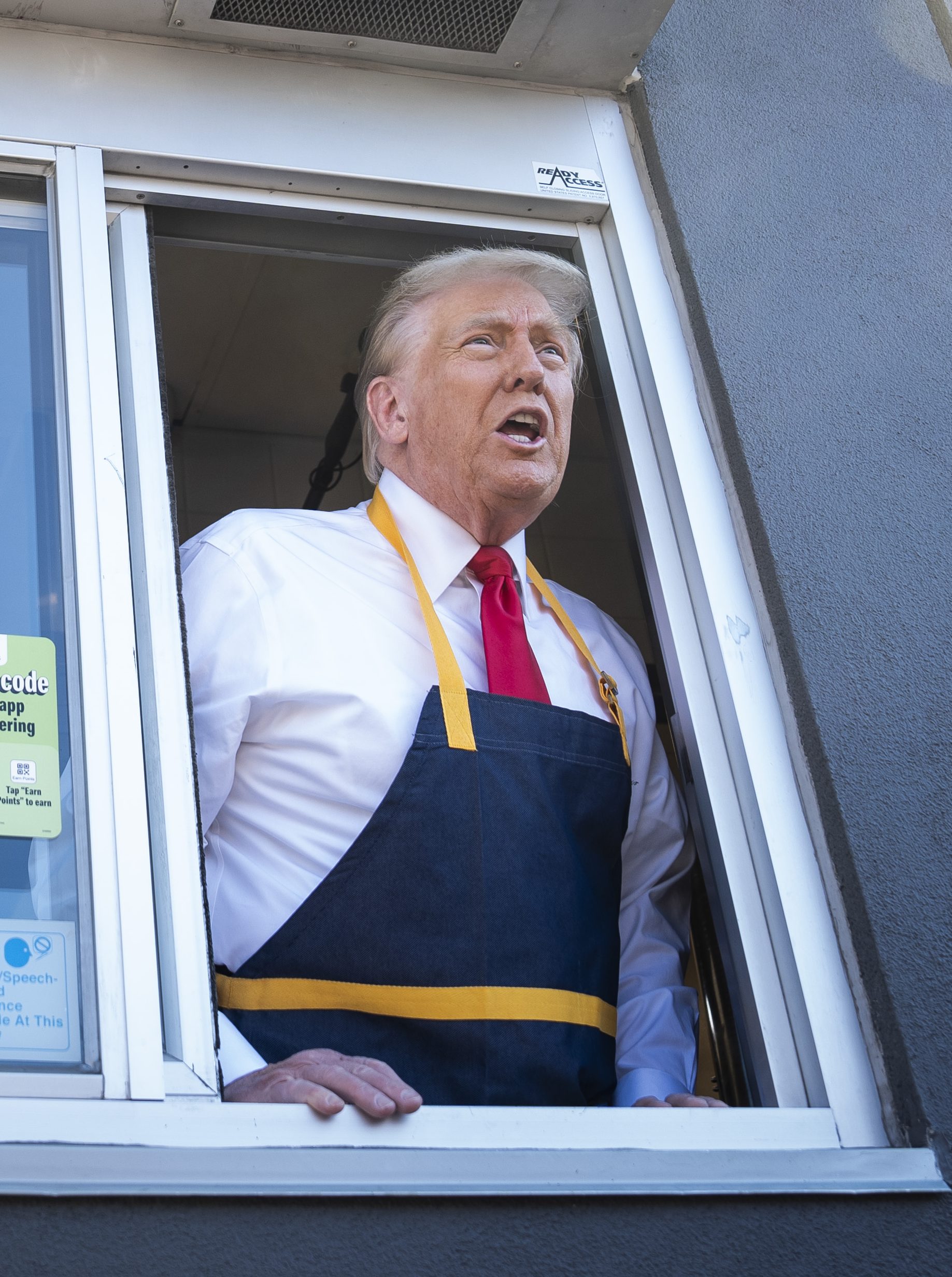 Did Donald Trump Really Work a McDonald's Shift in Pennsylvania