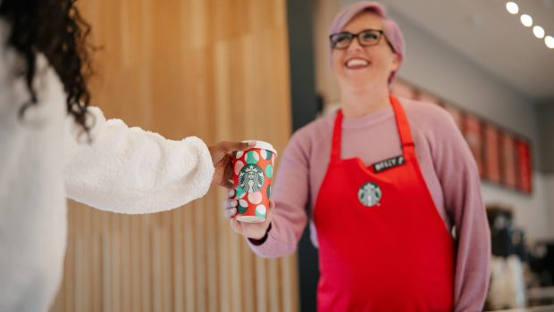 starbucks holiday red cup