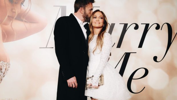 Stars Who Were Married In Vegas Quickie Weddings: A-List Duos Who Said 'I Do' In Sin City