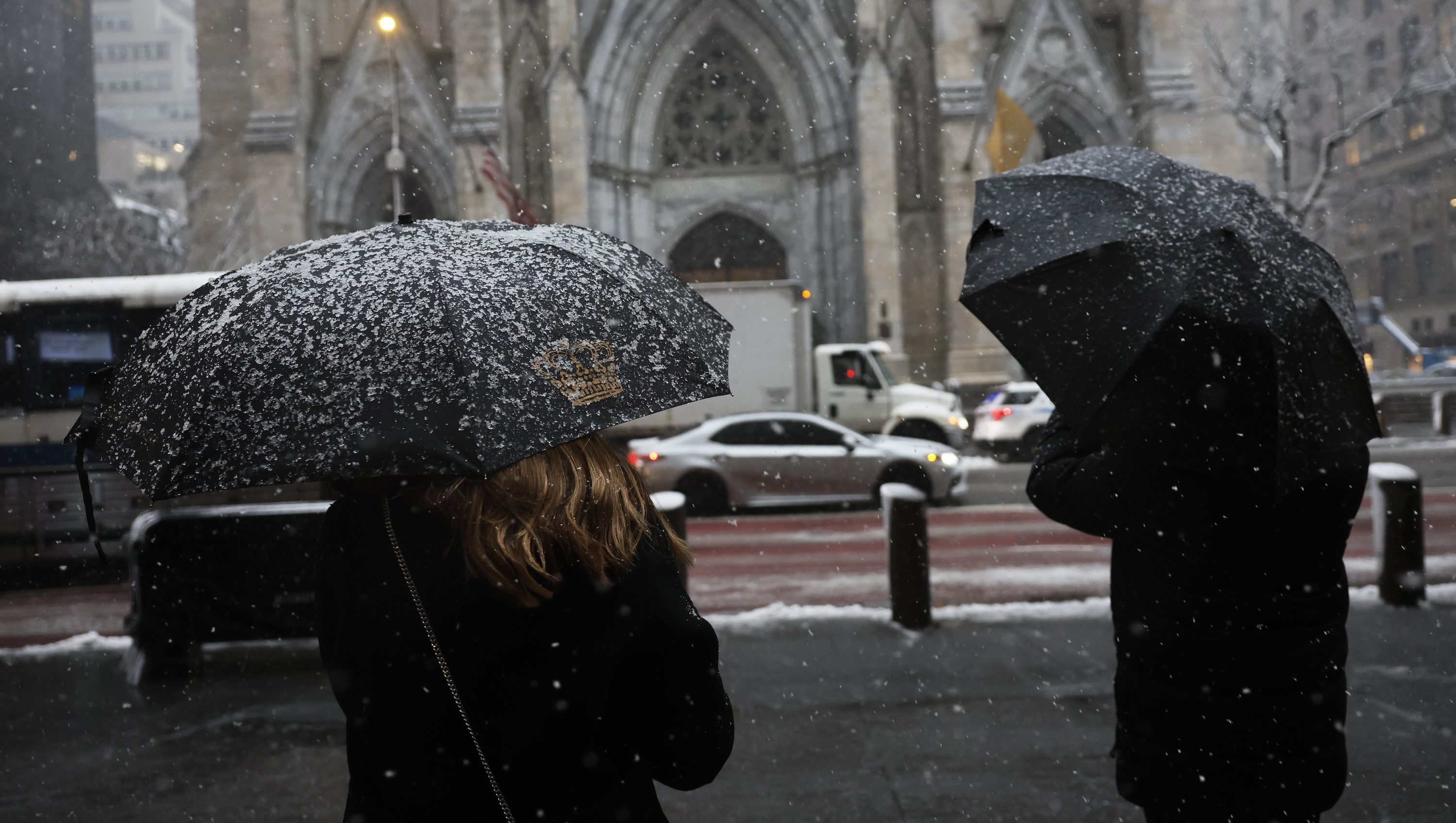 Thanksgiving Winter Storm Forecast: Snow, Travel Delays & Latest Updates