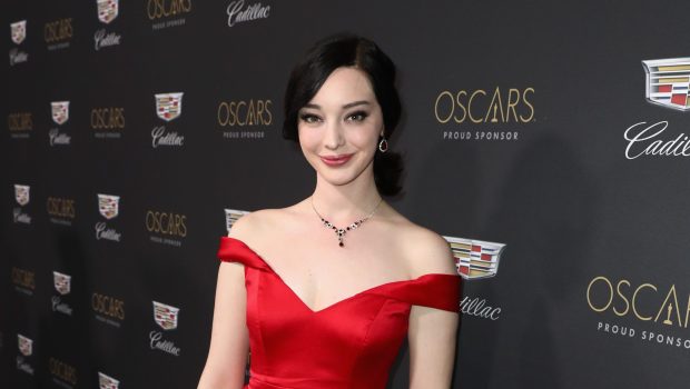 Emma Dumont: 5 Things About the Actor Who Identifies as Trans Masculine Binary Now