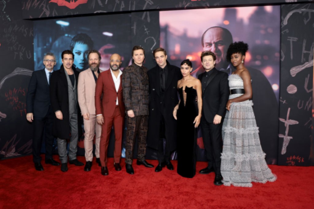 NEW YORK, NEW YORK - MARCH 01: (L-R) John Turturro, Colin Farrell, Peter Sarsgaard, Jeffrey Wright, Paul Dano, Robert Pattinson, Zoe Kravitz, Andy Serkis, and Jayme Lawson attend "The Batman" World Premiere on March 01, 2022 in New York City. (Photo by Dimitrios Kambouris/Getty Images)