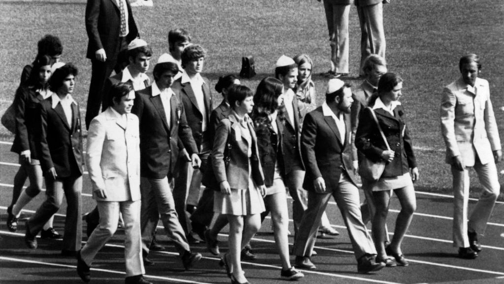 What It’s About, The place to Watch it & Extra – Hollywood Life What It’s About, The place to Watch it & Extra – Hollywood Life