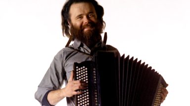  Garth Hudson of the roots rock group The Band poses for a portrait in 1969 in Saugerties, New York. (Photo by David Attie/Getty Images)