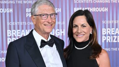 Pacar Bill Gates, Paula Hurd