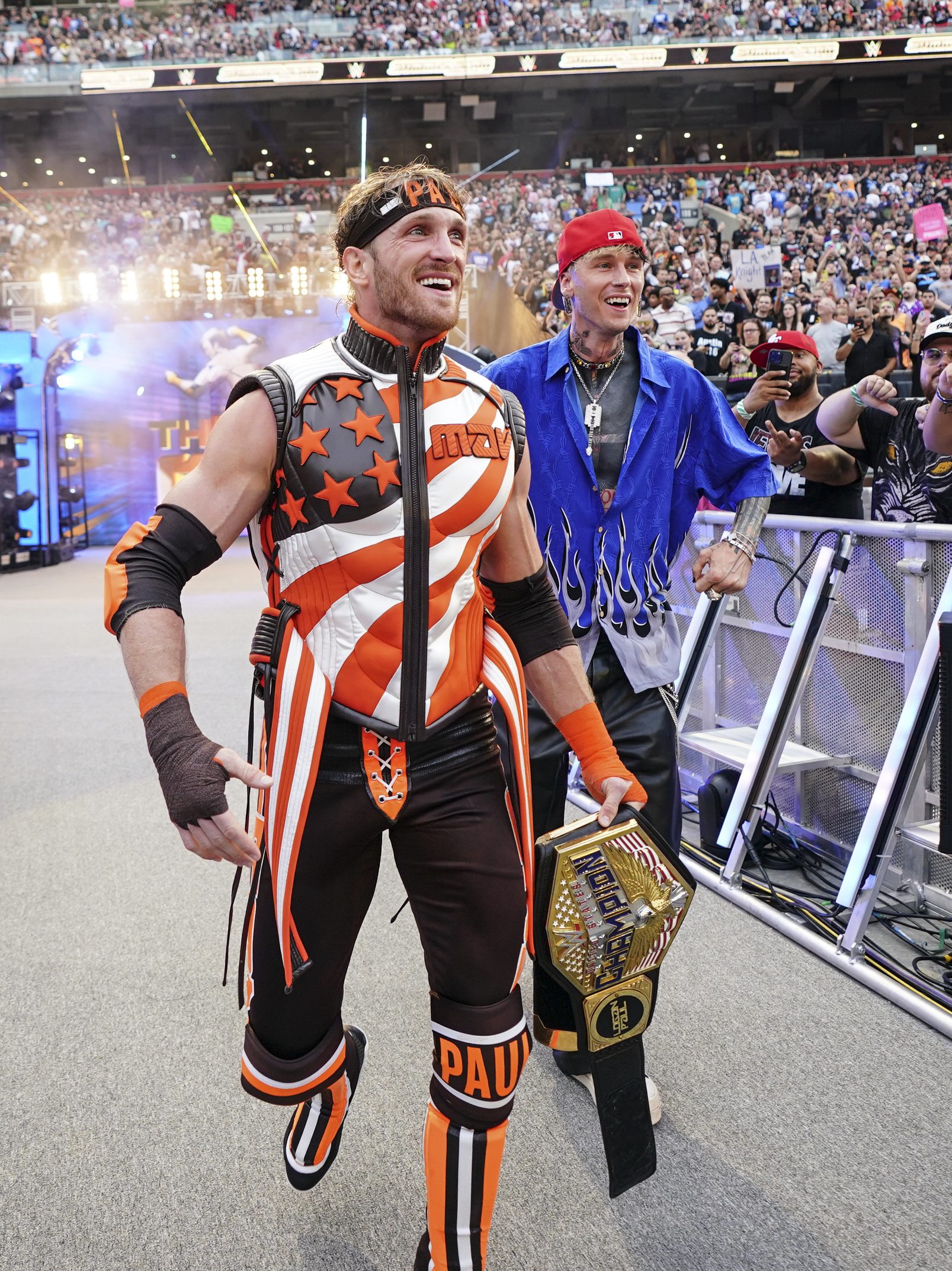 How Tall Is Logan Paul? See His Height & Weight