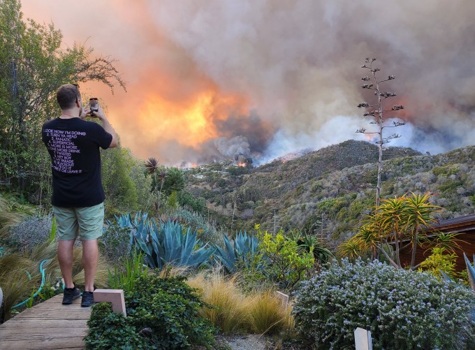 Spencer Pratt Watching His Home Burn