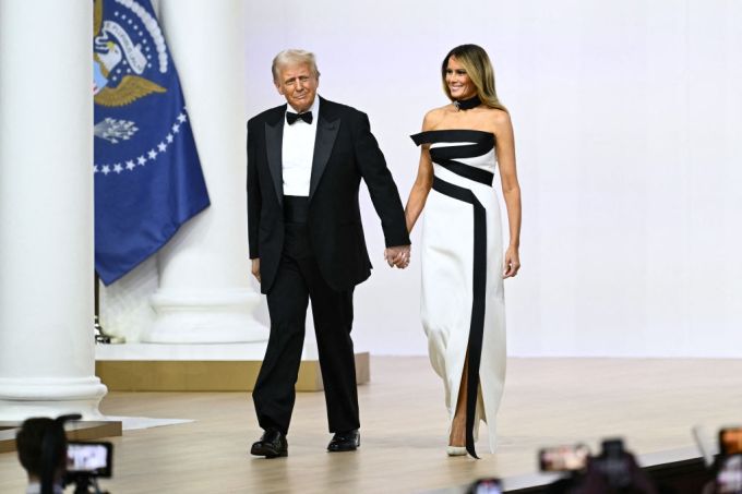 US President Donald Trump and First Lady Melania Trump Walking