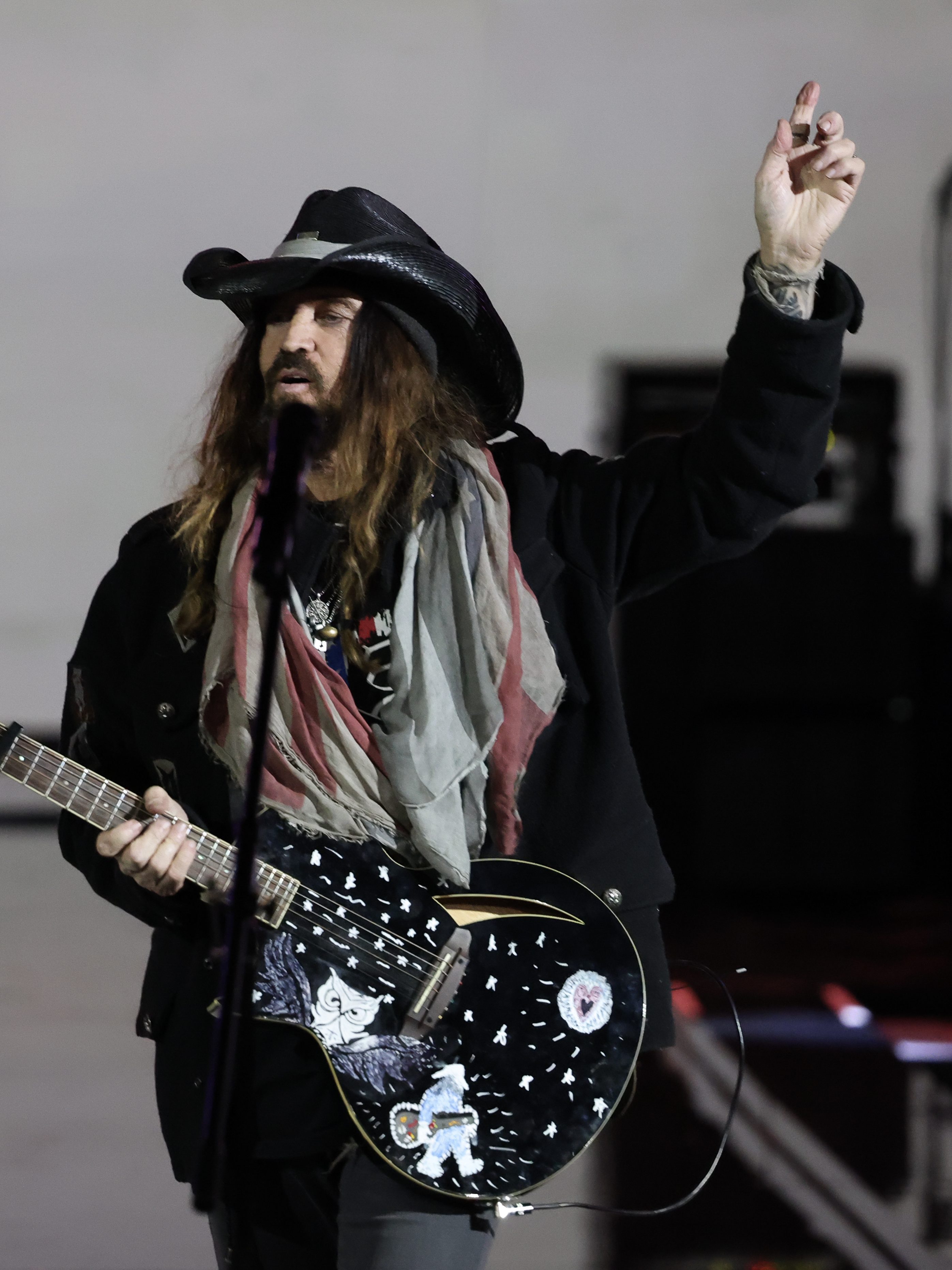 What Happened to Billy Ray Cyrus' Voice? His 2025 Inauguration Performance
