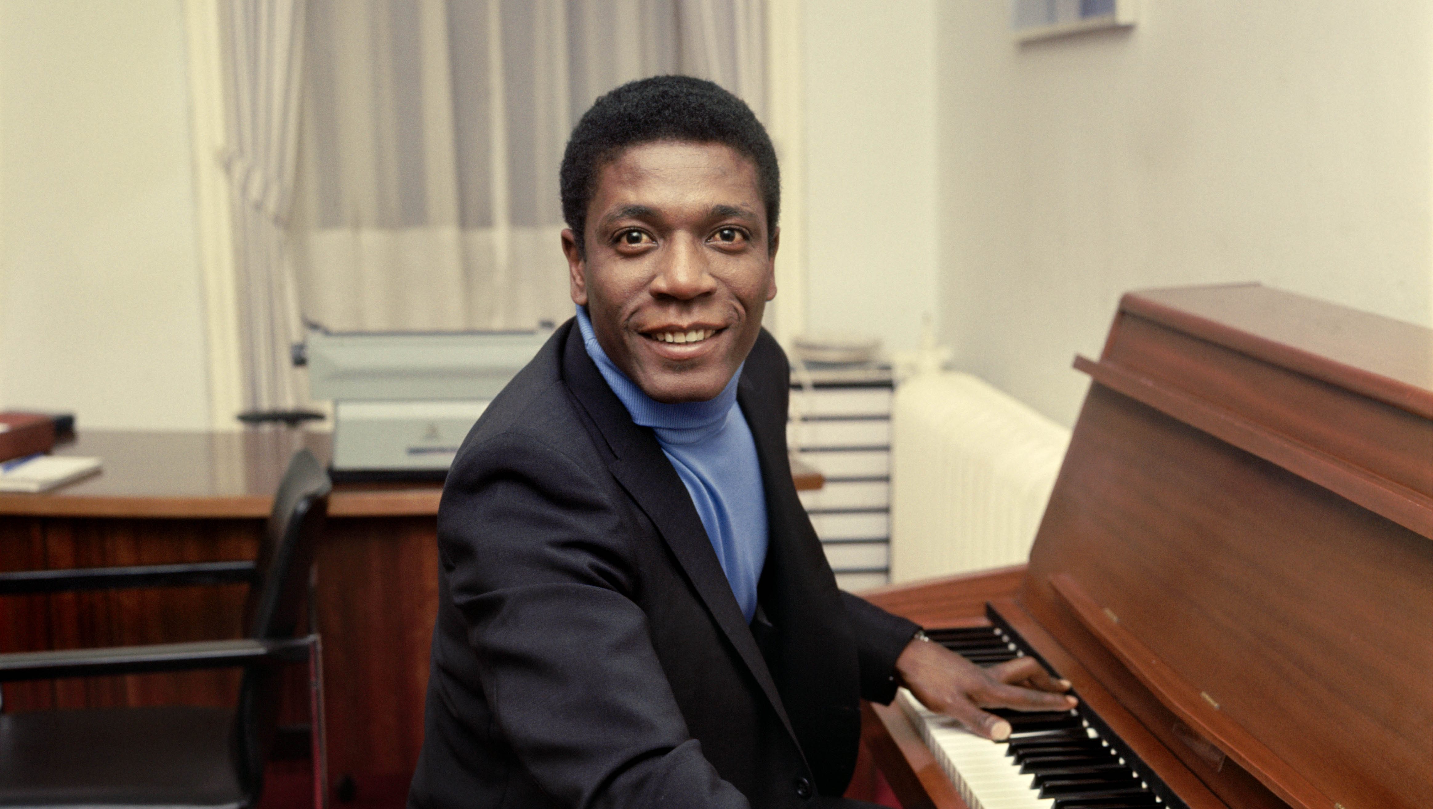 How the Late Soul Singer Died – Hollywood Life How the Late Soul Singer Died – Hollywood Life