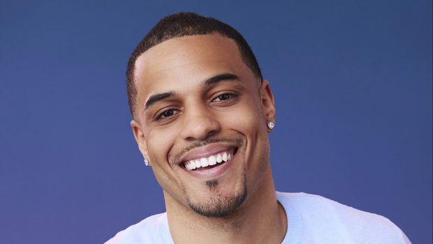 Grant Ellis' Basketball Career & Day Trader Job: What He Does for Work