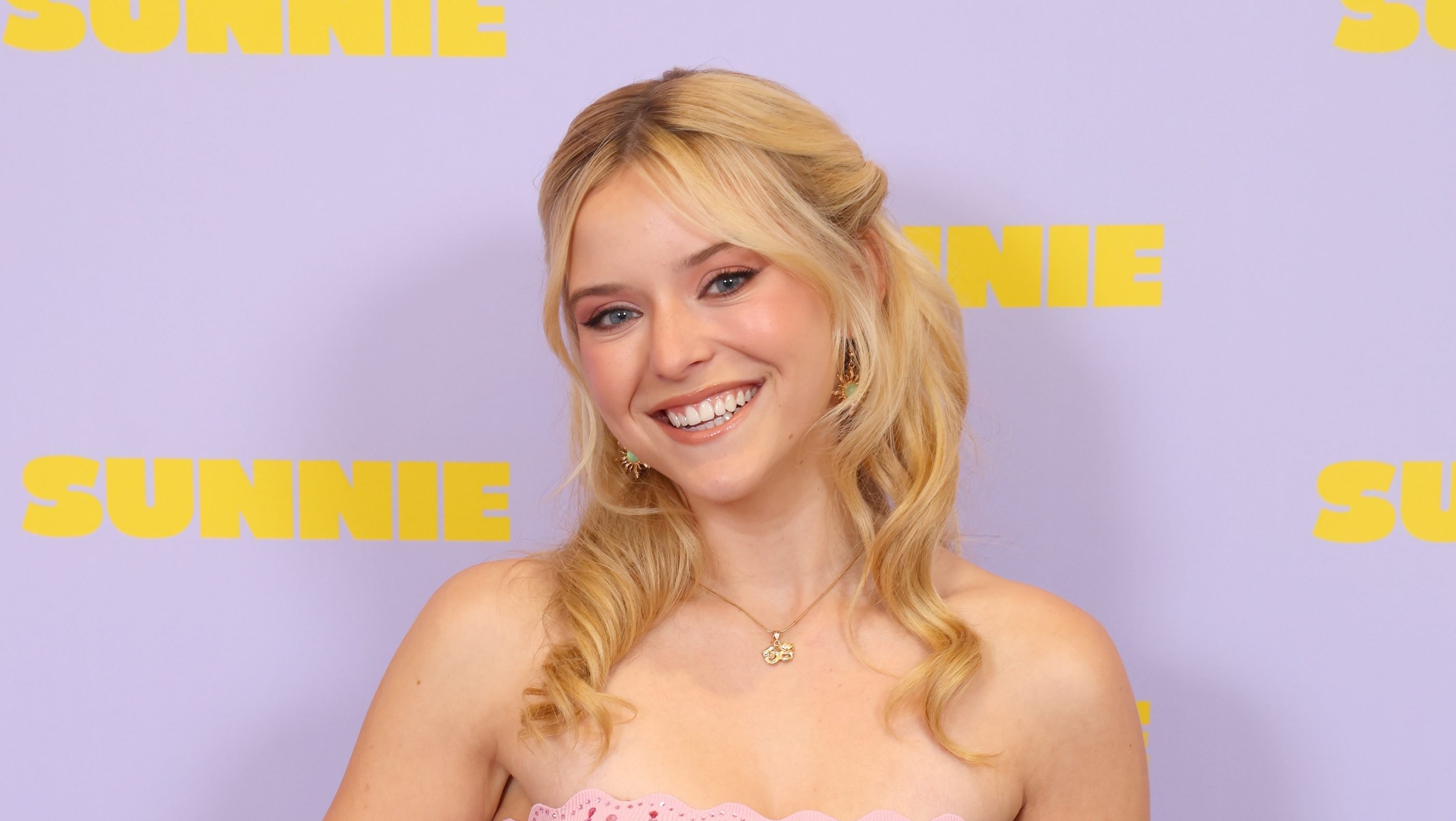 Wie is Lexi Minetree? 5 dingen die u moet weten over de actrice uit de ‘Elle’-serie – het leven in Hollywood