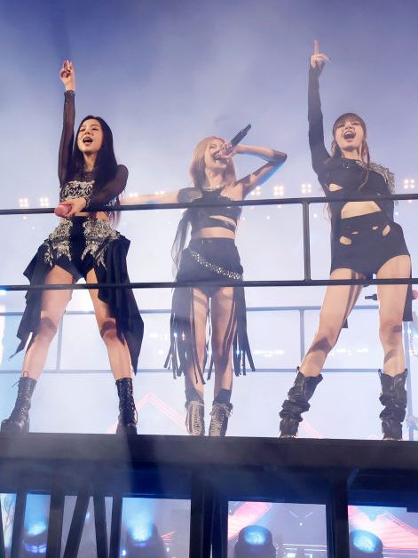 INDIO, CALIFORNIA - APRIL 15: (L-R) Jennie, Jisoo, Rosé, and Lisa of BLACKPINK perform at the Coachella Stage during the 2023 Coachella Valley Music and Arts Festival on April 15, 2023 in Indio, California. (Photo by Frazer Harrison/Getty Images for Coachella)
