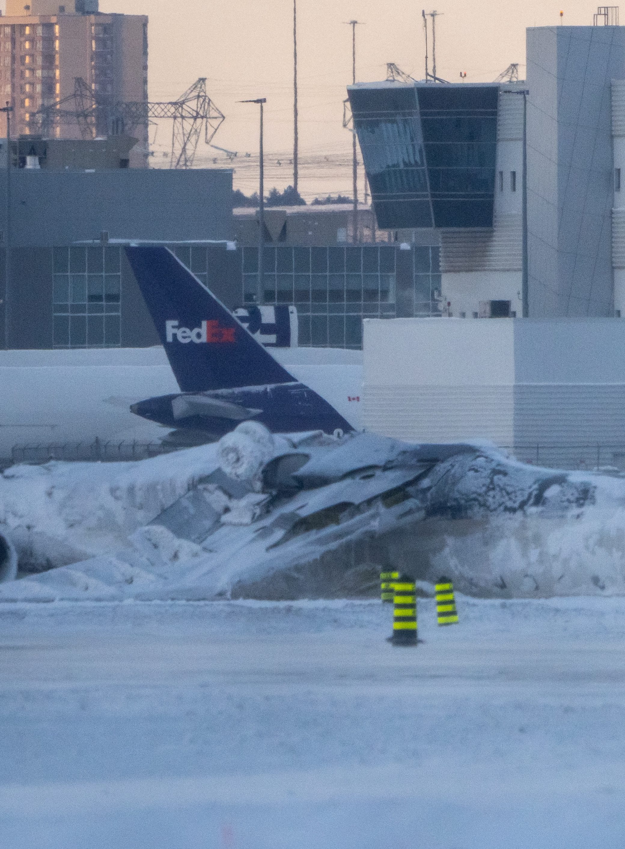 Has a Plane Ever Crashed Upside Down Before Toronto Delta Flight?