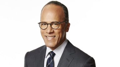 Apakah Lester Holt pensiun? Mengapa dia meninggalkan 'NBC Nightly News'