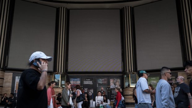Spain & Portugal Blackout 2025: Power Outage Updates