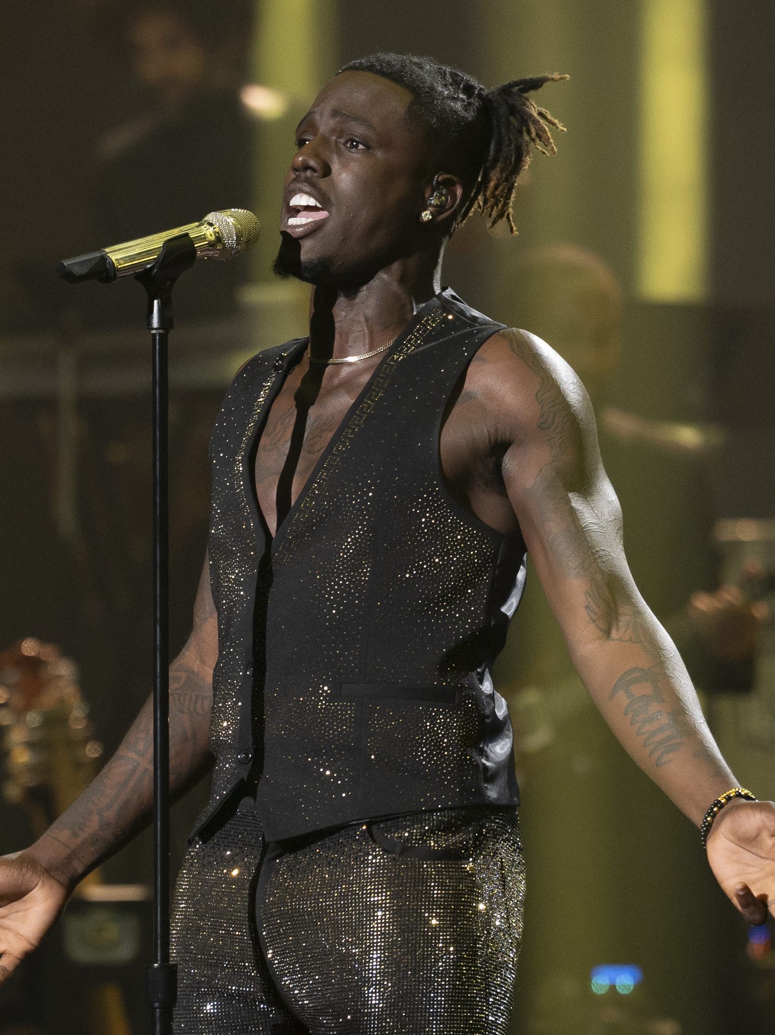 Jamal Roberts: 5 Things About the 'American Idol' 2025 WinnerJAMAL ROBERTS