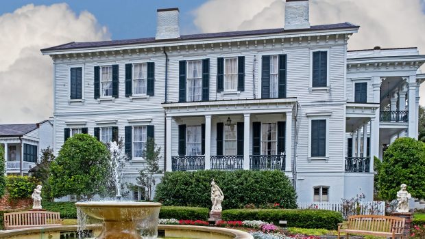 Nottoway Plantation House Fire: Update on the Louisiana Historic Museum