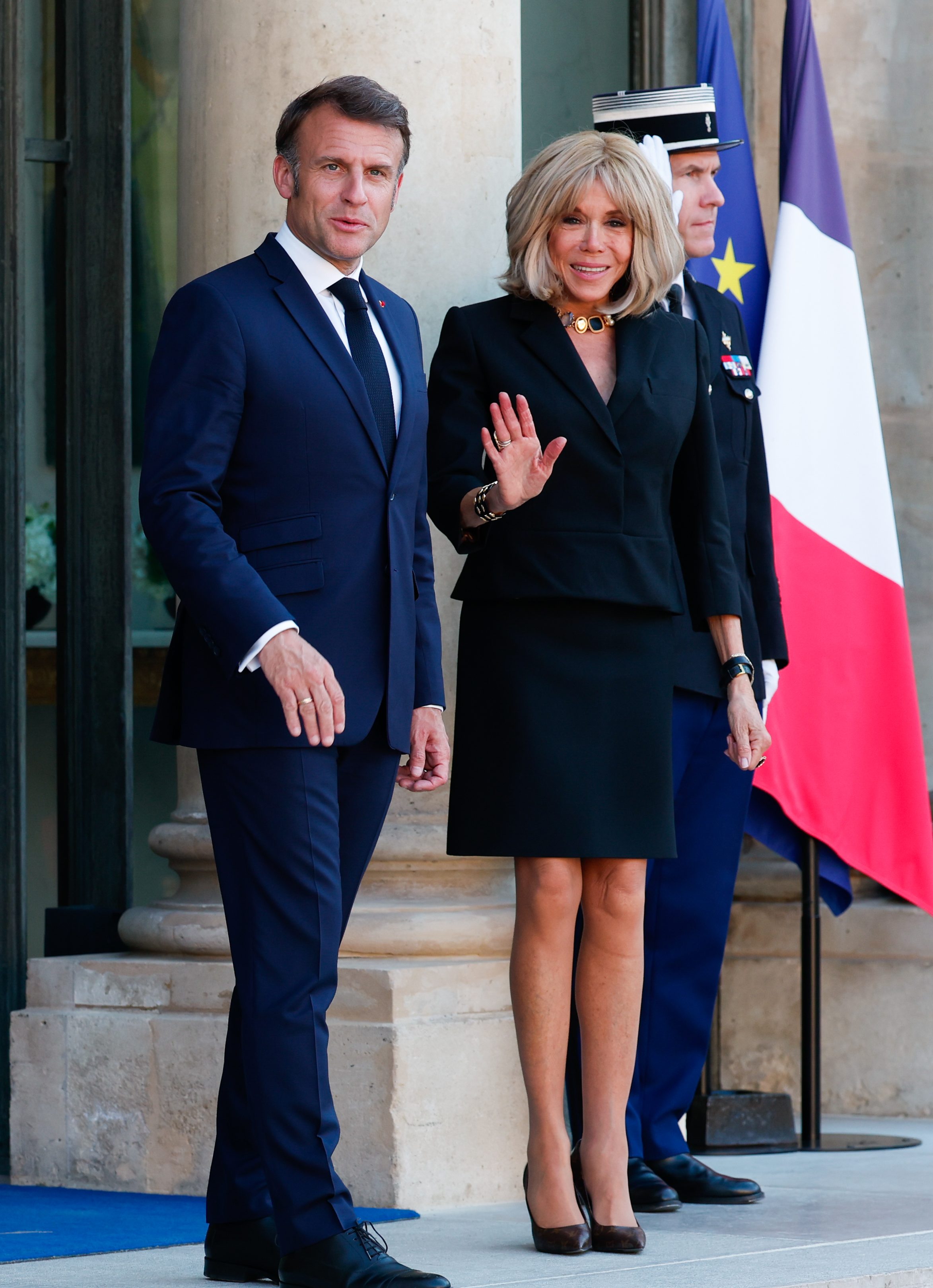 Did Brigitte Macron Really Shove Emmanuel Macron? Find Out