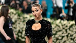 How to Get the Sydney Sweeney Soap: About the Dr. Squatch Product