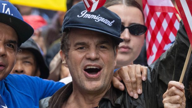 Celebrities Who Attended No Kings Protests: Photos