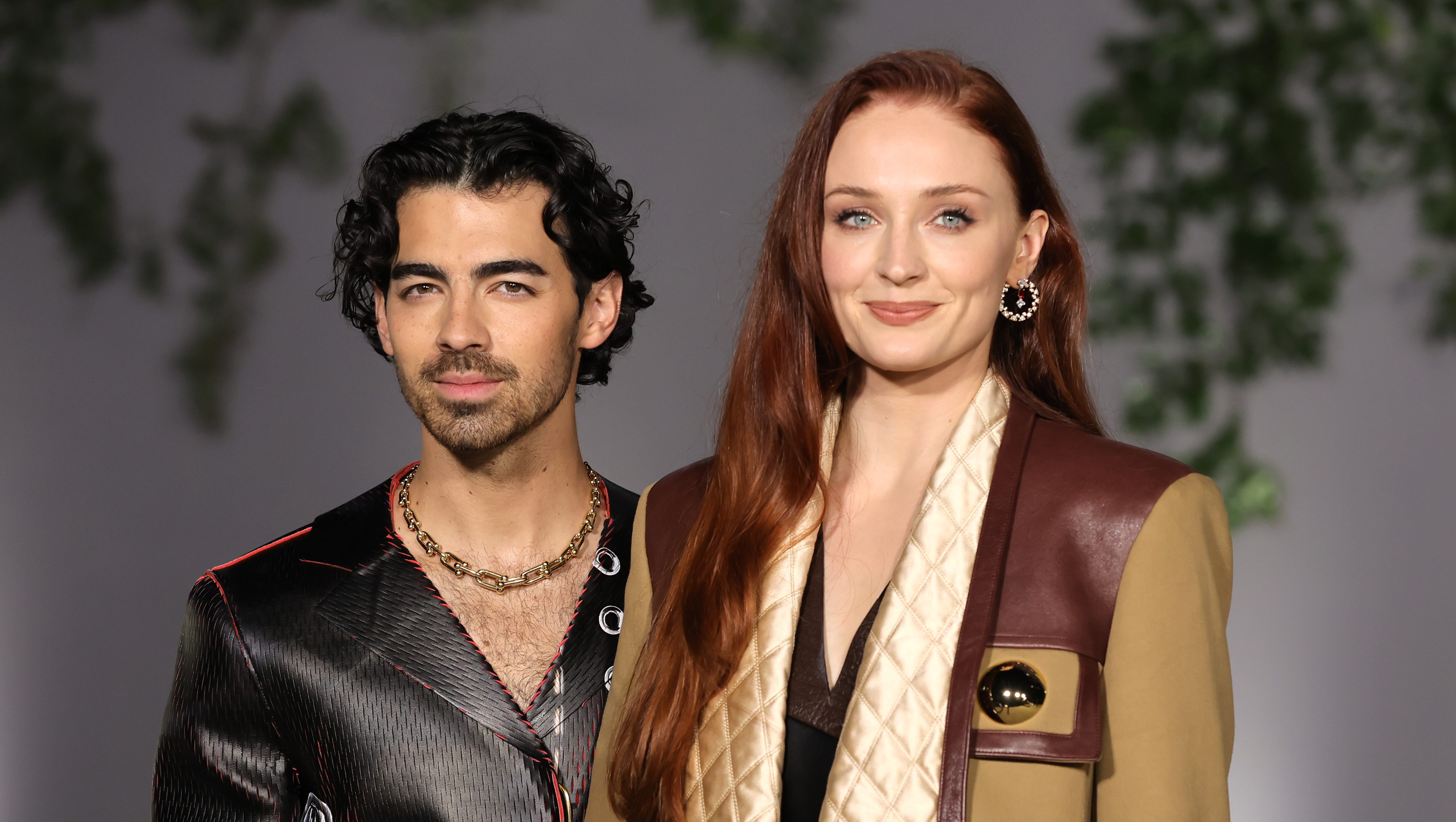 Sophie Turner & Joe Jonas’ Complete Divorce Timeline: From Their Split to Now Sophie Turner & Joe Jonas’ Complete Divorce Timeline: From Their Split to Now