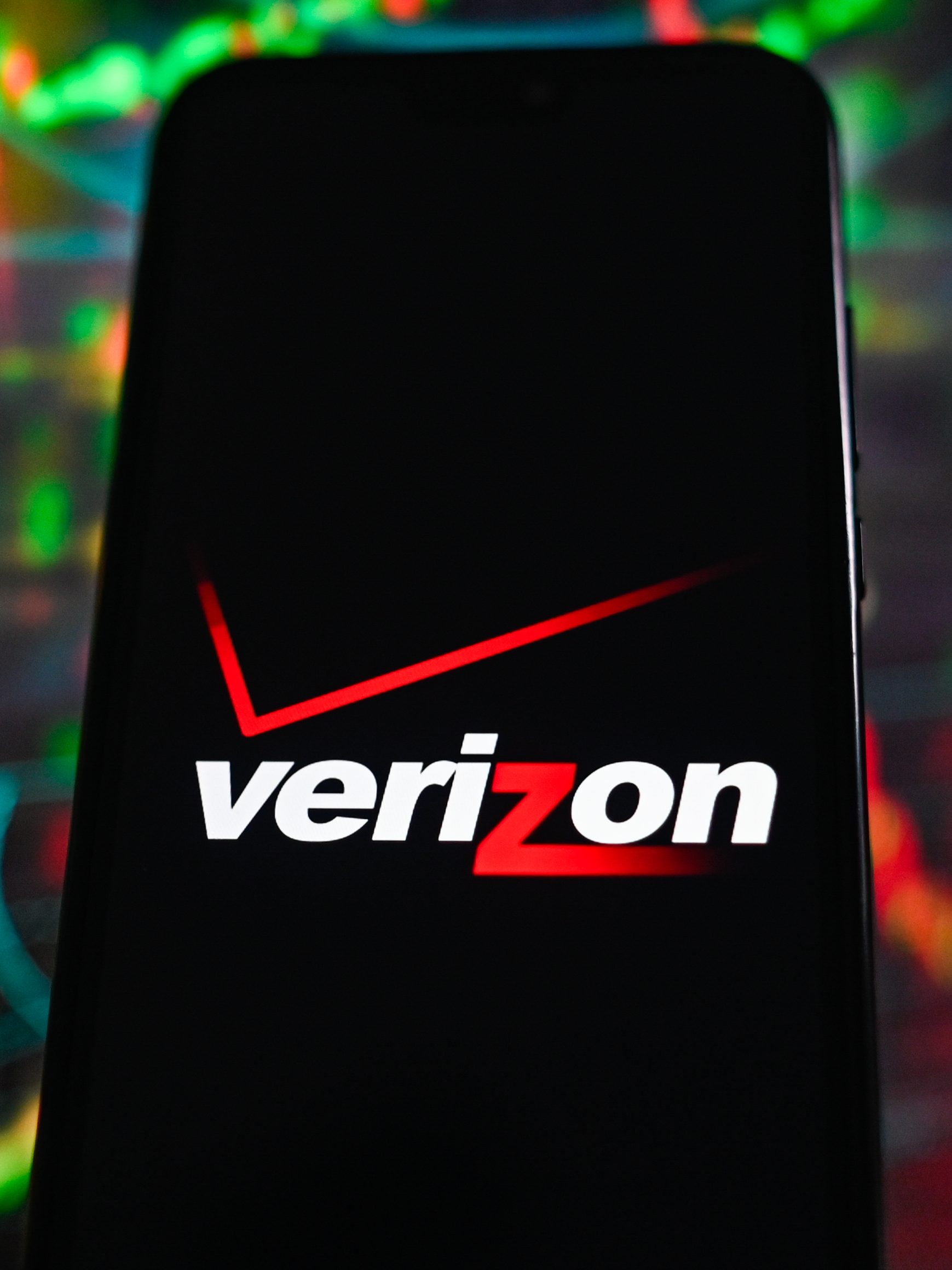 Why Is My Phone on SOS? All About the Verizon Outage & Updates