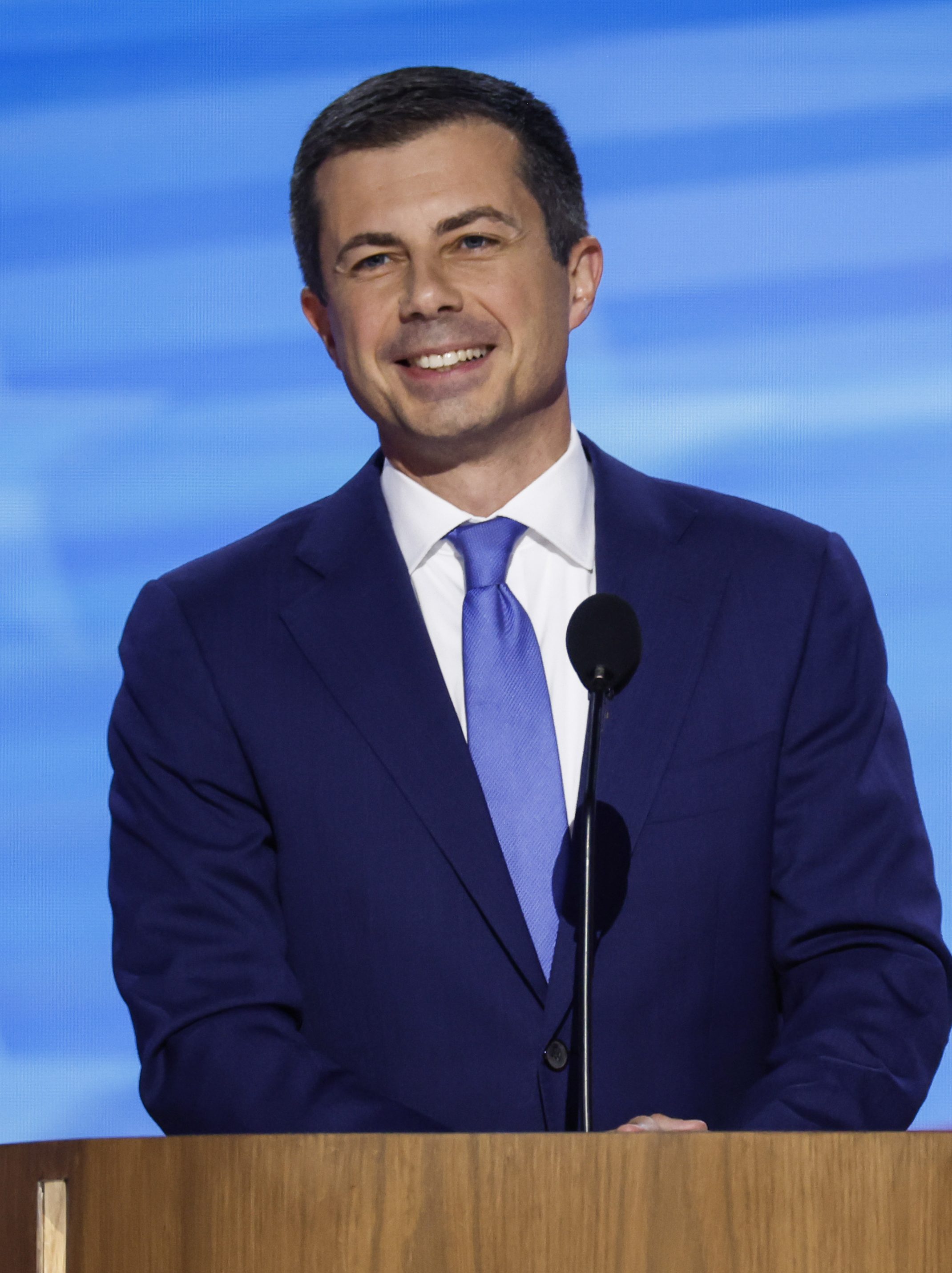 2028 Presidential Election Candidates: Republicans & Democrats Vying for White House