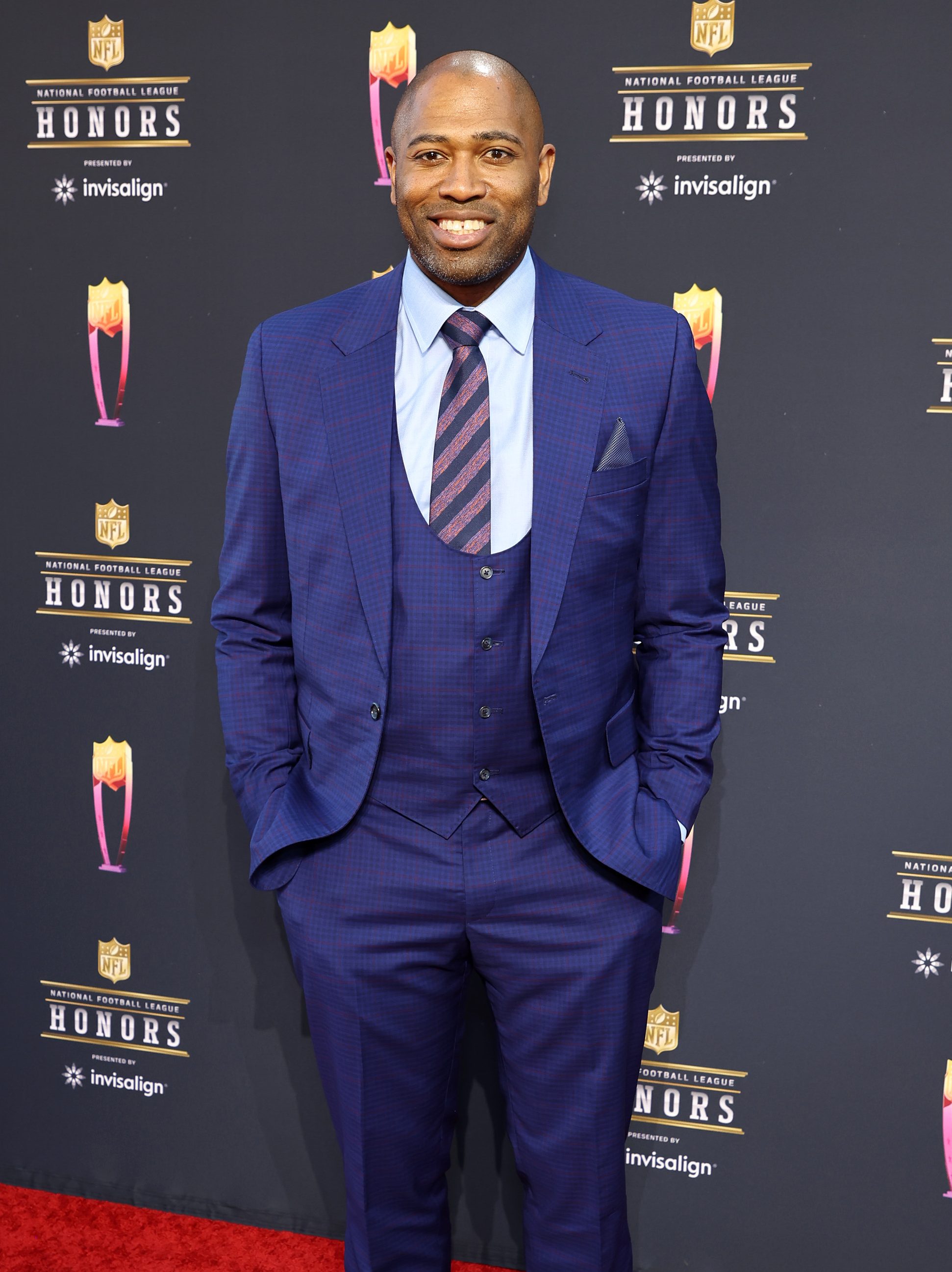 Shaun Alexander's Kids: Meet His 14 Children — Names, Ages & Stories