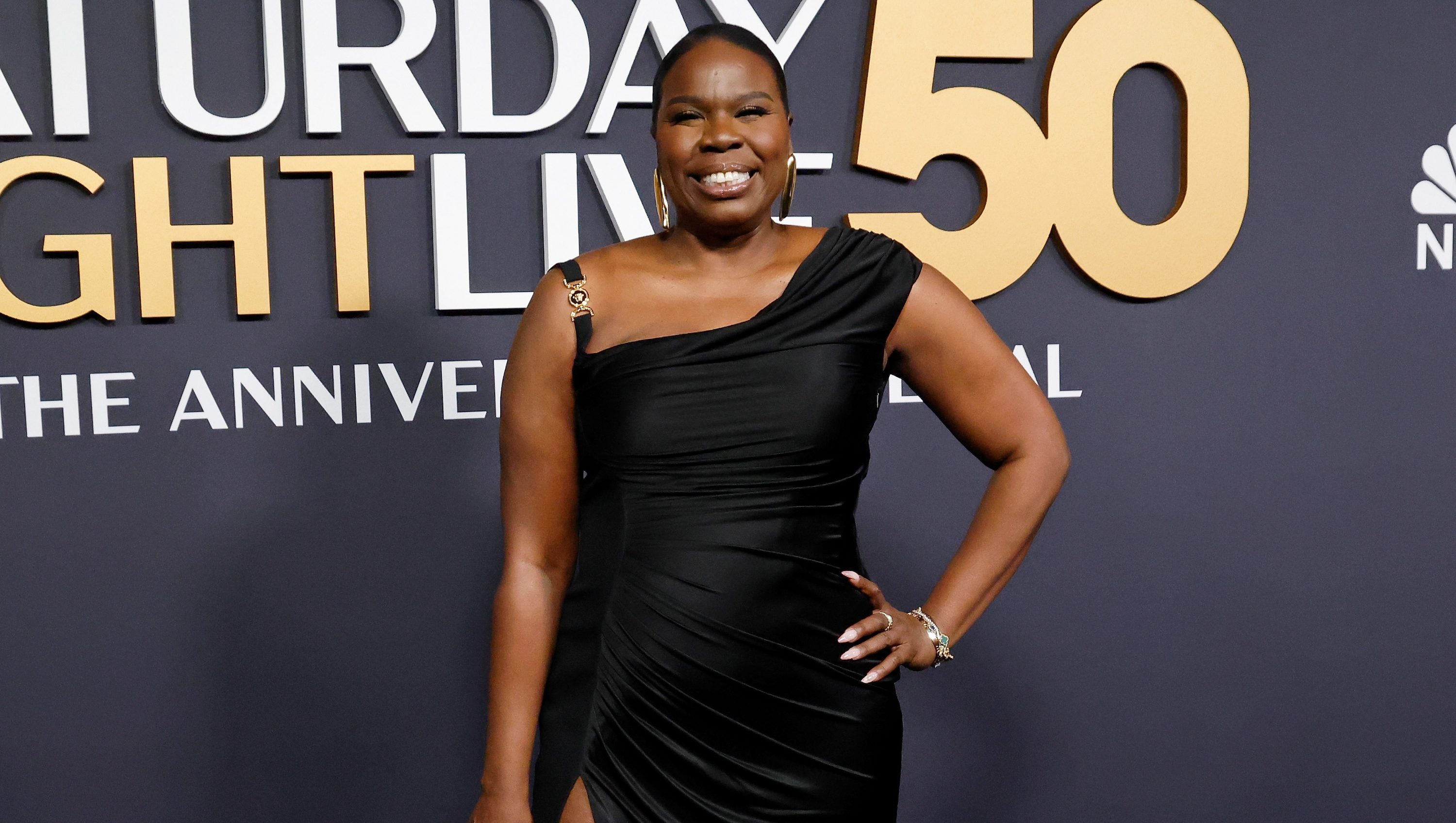 Leslie Jones Then & Now: Photos of the ‘SNL’ Alum