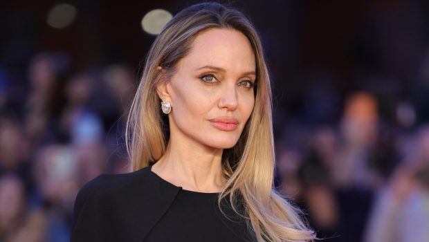 Celebrities Who Left or Are Leaving the Country After Trump Won: Photos
