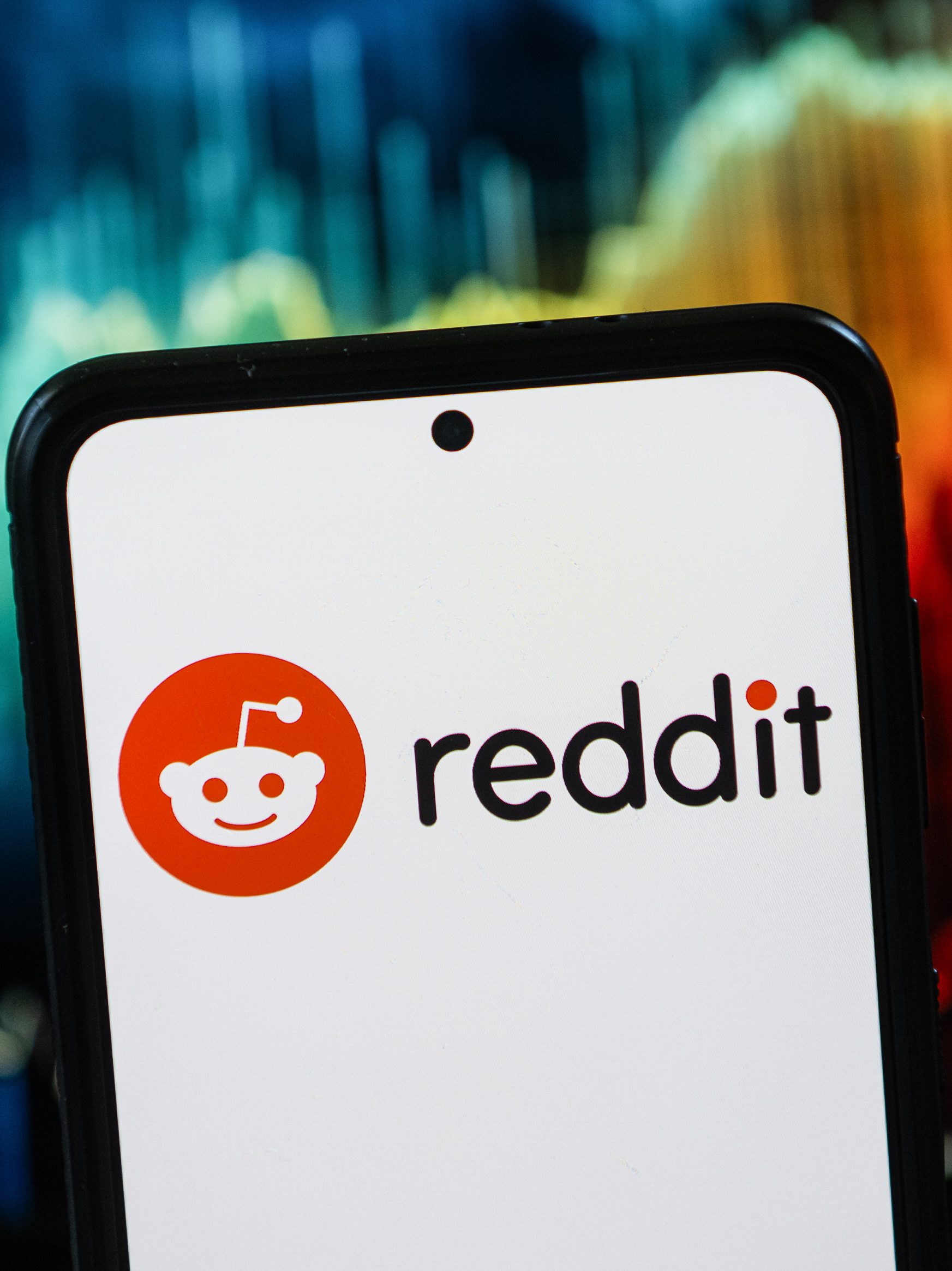 Is Reddit Down Today? Why the Platform Isn't Working Now