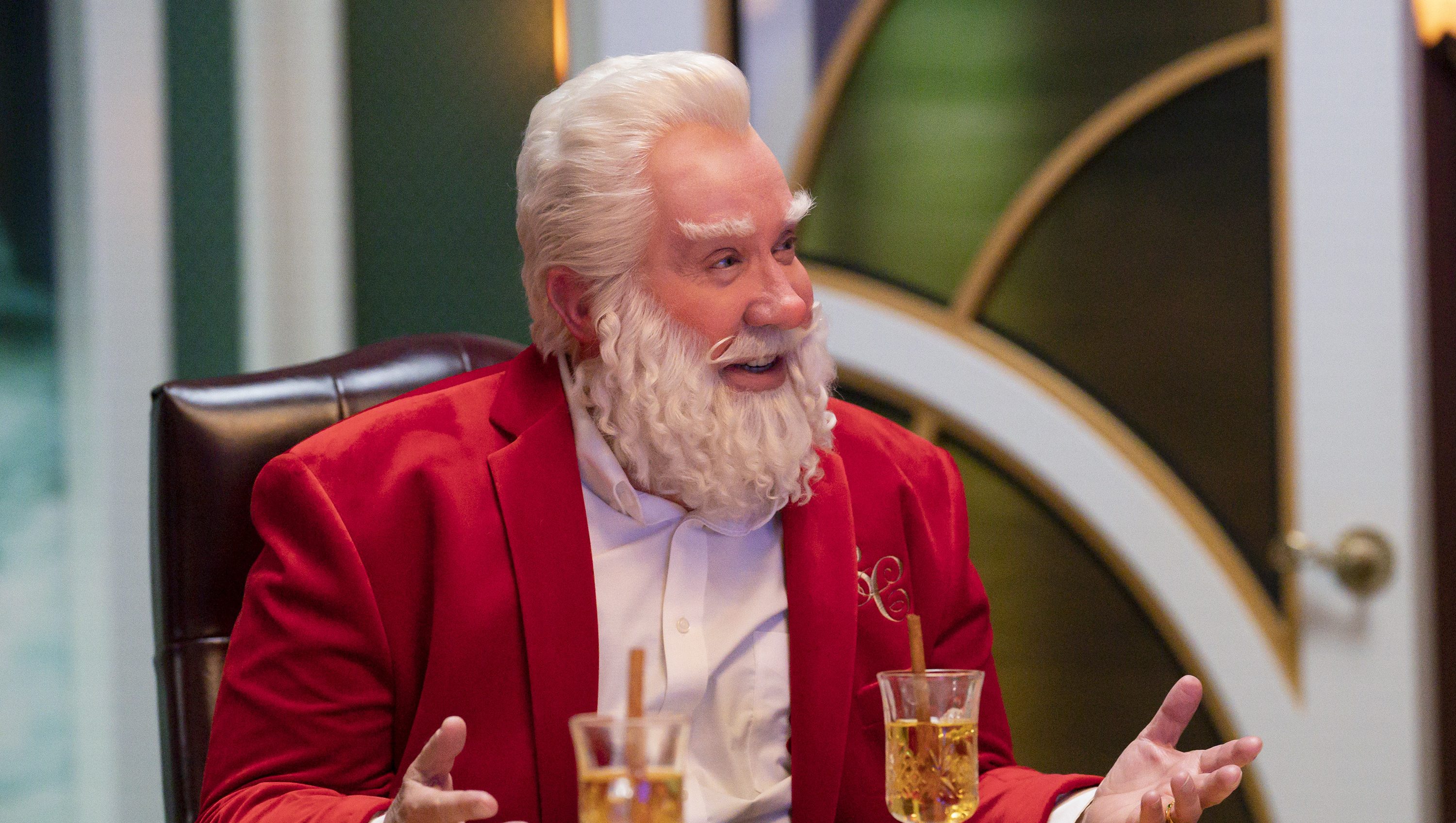 Freeform’s 25 Days of Christmas Schedule 2025: All the Shows & Movies to Binge-Watch