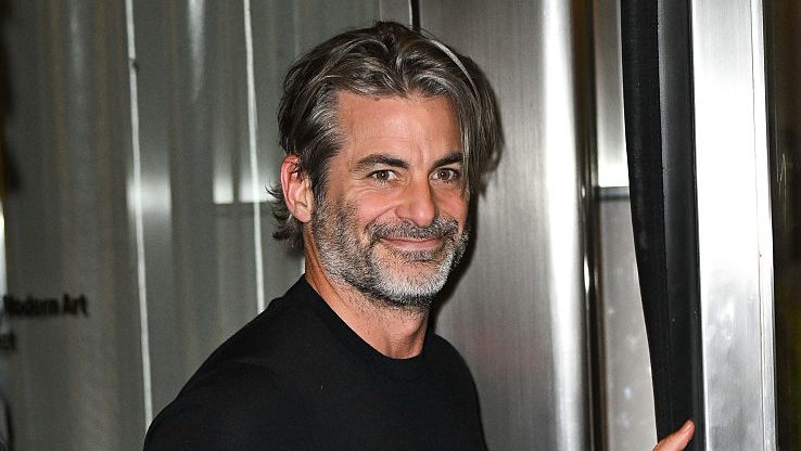 Who Is Jim Curtis? 5 Facts to Know About Jennifer Aniston’s Boyfriend, From Age to Career & More