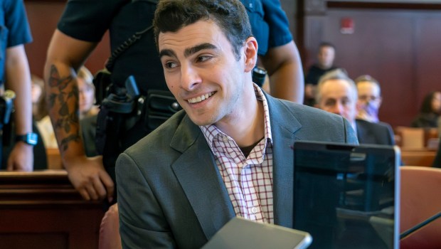 Luigi Mangione: Pics of the Suspect in Brian Thompson's Murder Luigi Mangione, the Ivy League graduate charged with executing the head of America’s largest health care company on a Midtown sidewalk, is back in Manhattan court today for an evidence hearing that could make or break his state case. Photos by Steven Hirsch for the NY Post