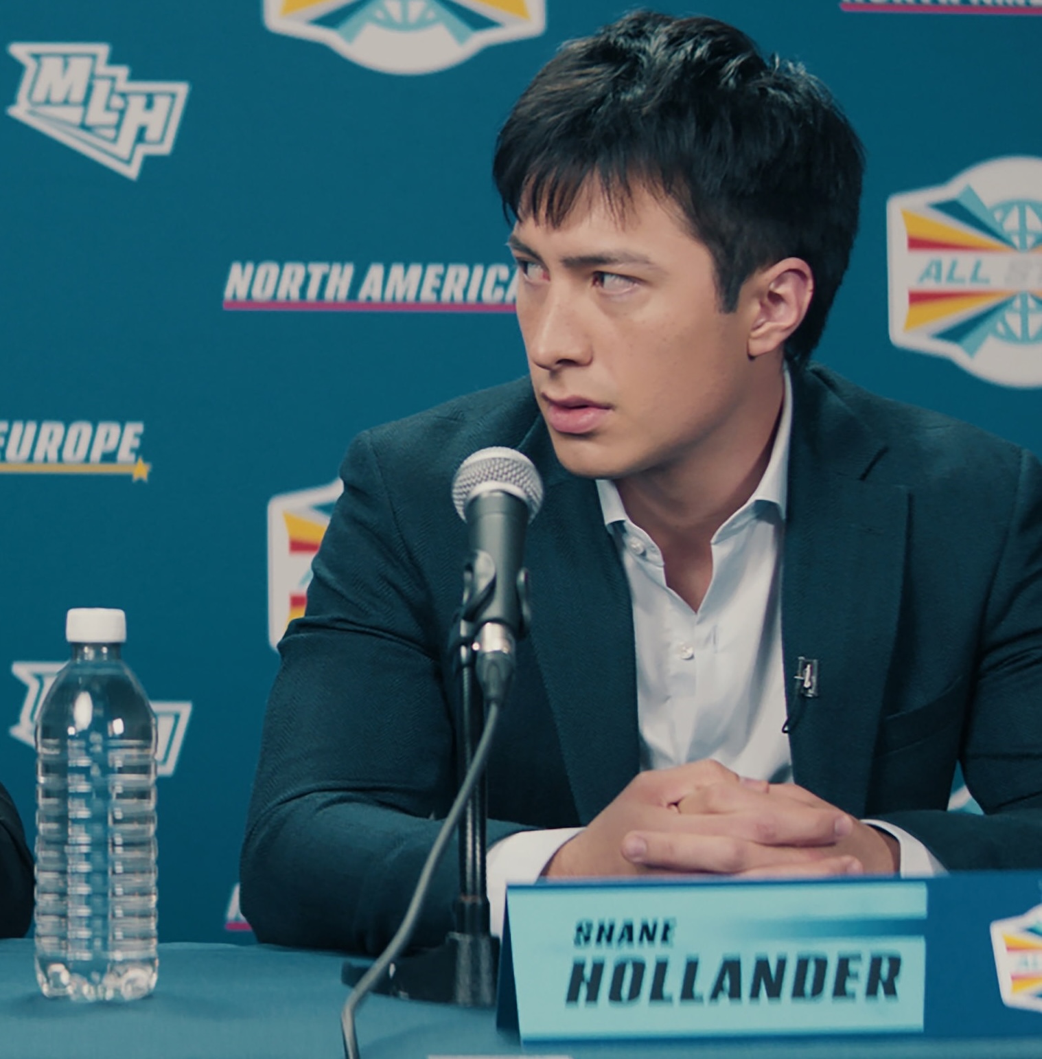 Who Is Hudson Williams? 5 Things to Know About 'Heated Rivalry' Star – Hollywood Life