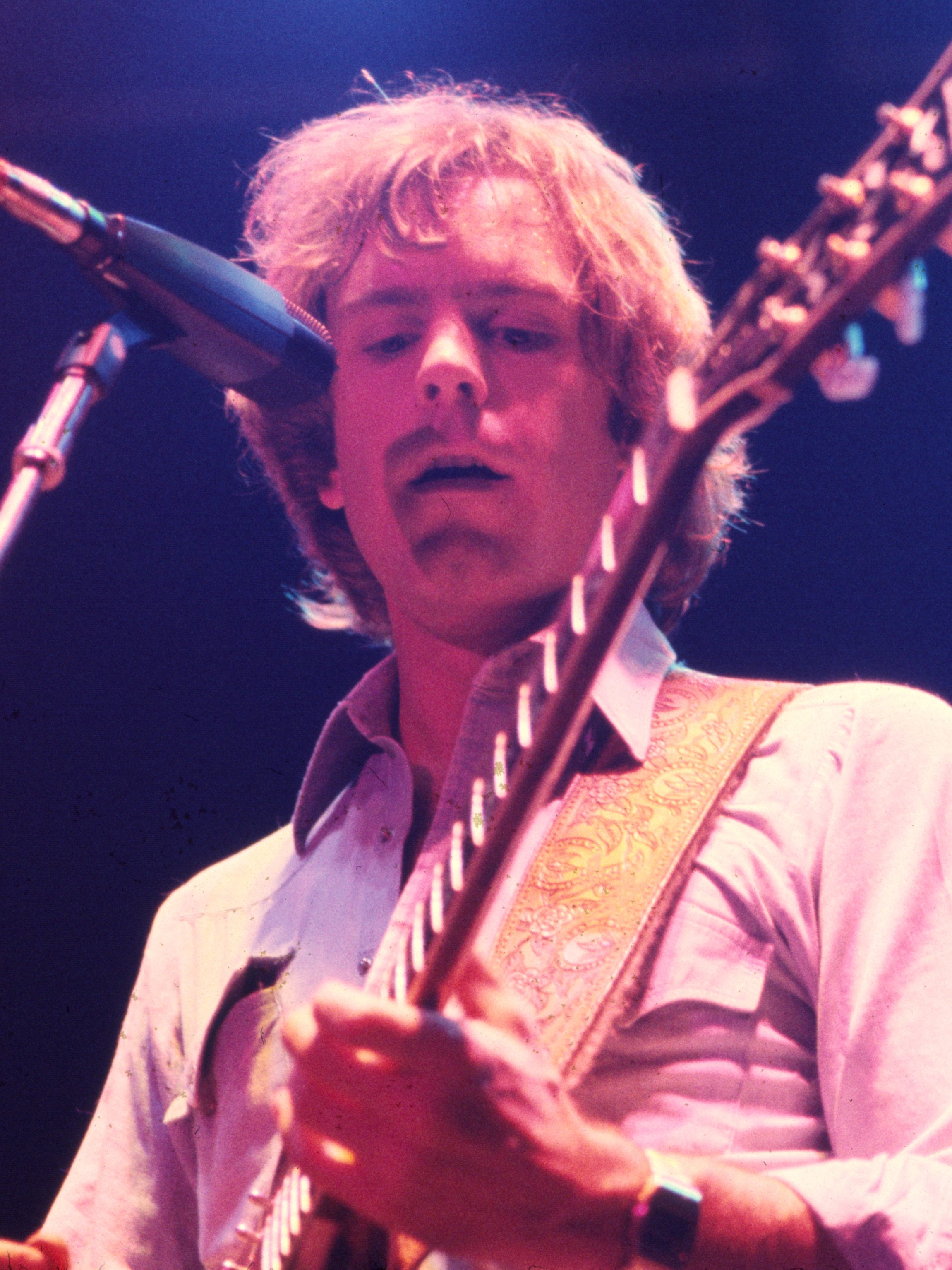 Bob Weir Cause of Death: How Did the Grateful Dead Guitarist Die?