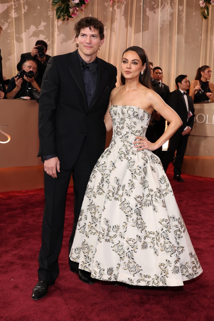 Ashton Kutcher & Mila Kunis