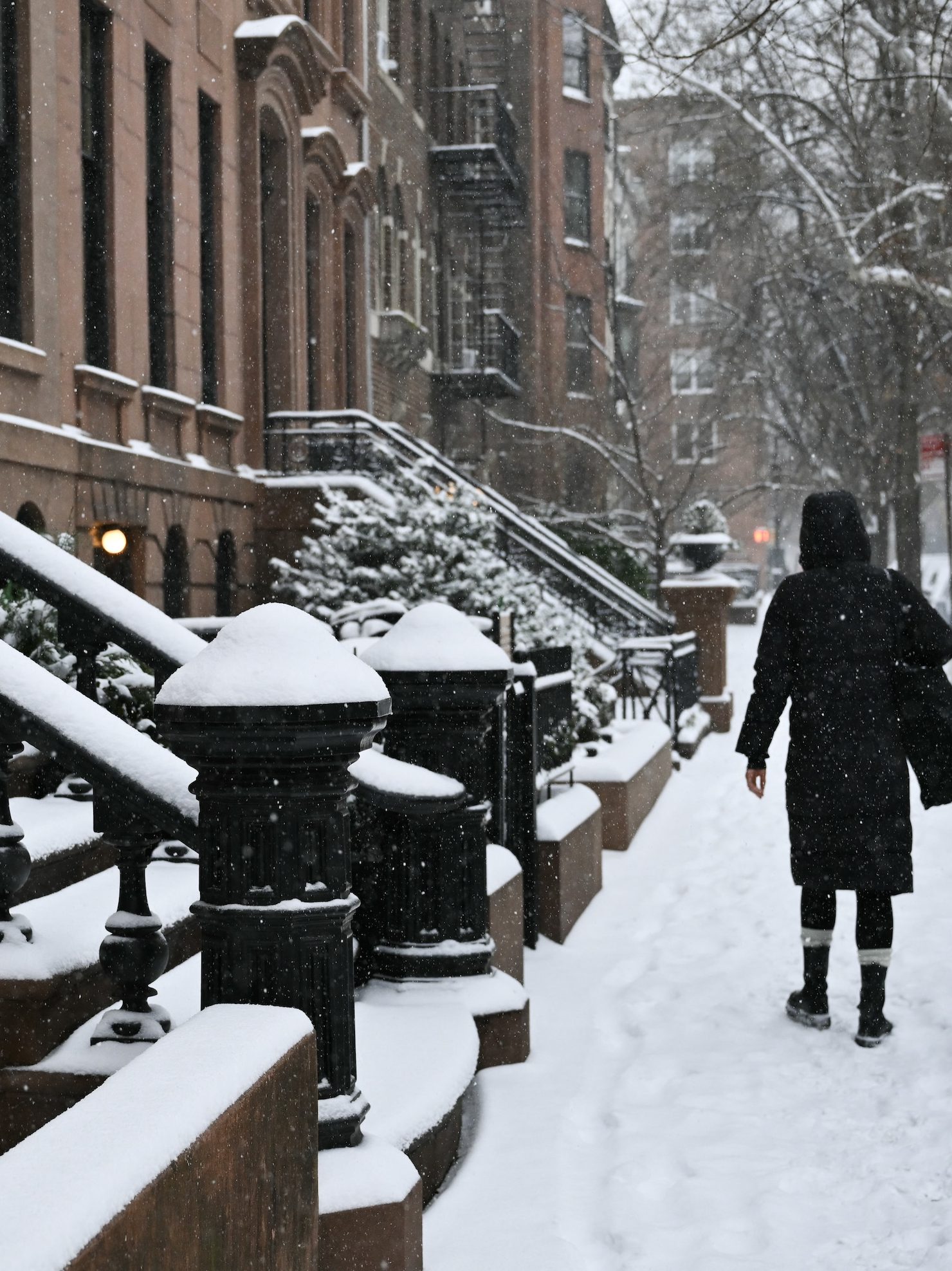 How Many Inches of Snow Are We Getting? Amount in NY, NJ, PA, & More States