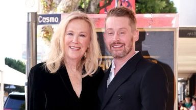  Hollywood Reacts to Actress' Heartbreaking Death