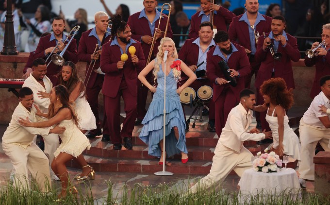 Gaga Sang ‘Die With a Smile’